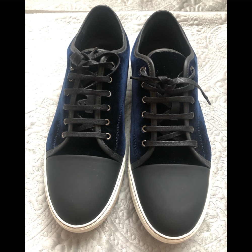 Blue navy velvet Lanvin sneakers